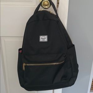 Herschel backpack medium